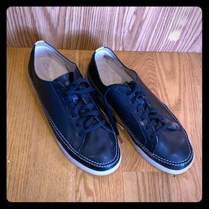 Clarks black leather sneakers